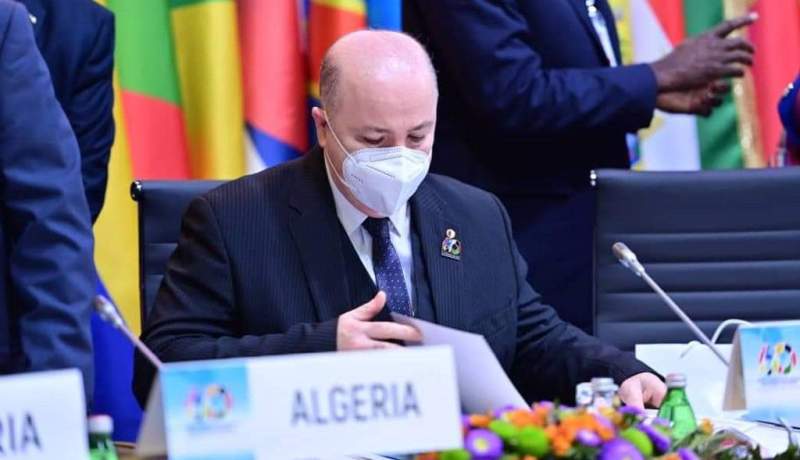 Le Premier ministre participe à des réunions avec des responsables du Fonds monétaire international et de la Banque mondiale - Réveil d'algérie