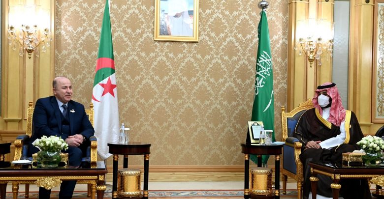 Le prince « Mohammed Ben Salmane » , prince héritier, rencontre le premier ministre « Aymen Benabderrahmane ». - Réveil d'algérie