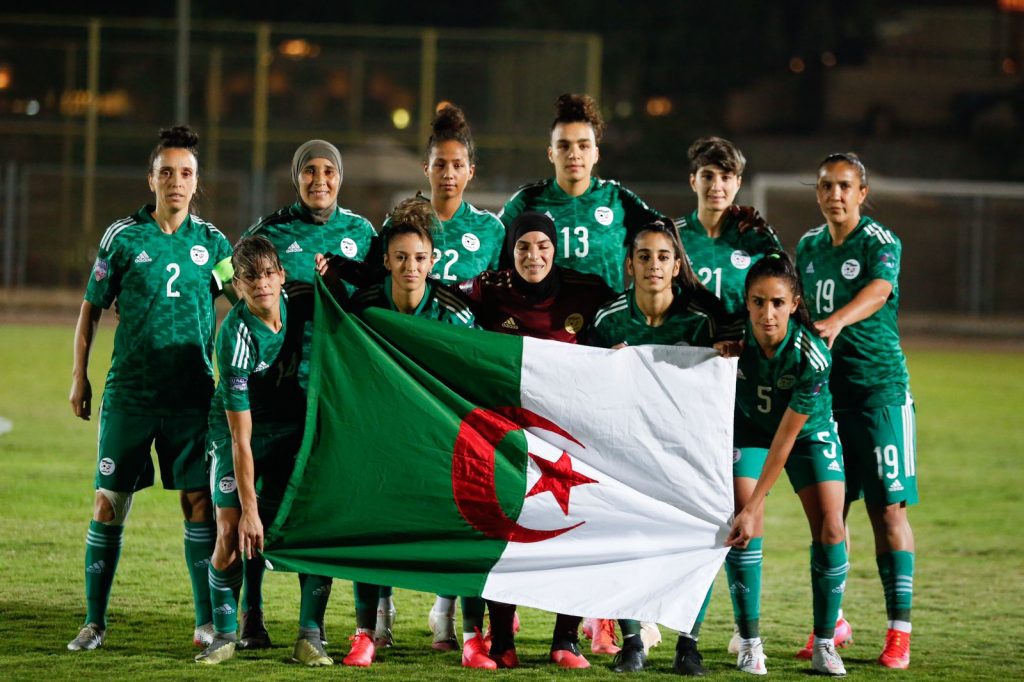 Victoire historique pour la sélection nationale de football (dames) face au Soudan (14-0). - Réveil d'algérie