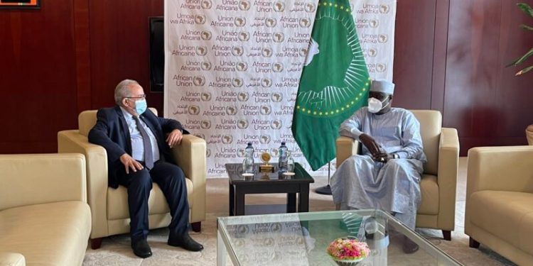 Lamamra rencontre le président de la Commission de l’Union africaine. - Réveil d'algérie