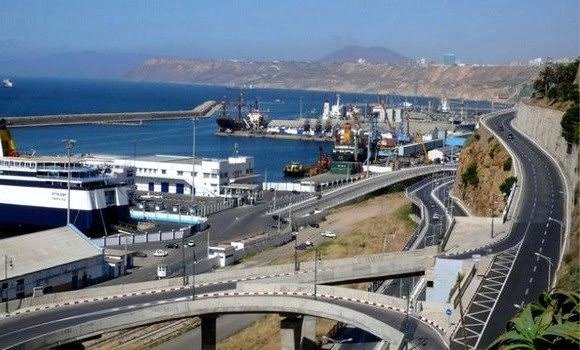 Le gouvernement envisage d’ouvrir une route entre le port d’Oran et l’autoroute. - Réveil d'algérie