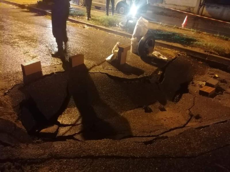 Un glissement de terrain coupe la route de Draria. - Réveil d'algérie