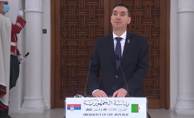 Le Président de la République reçoit l’Ambassadeur de Serbie en Algérie. - Réveil d'algérie