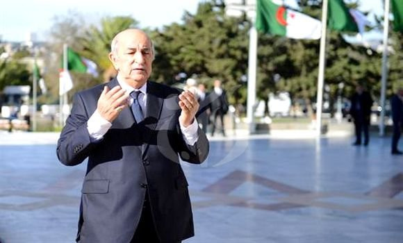 Le Président Tebboune se recueille à la mémoire des chouhada de la Révolution du 1e novembre 1954 - Réveil d'algérie
