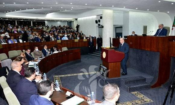 APN: plusieurs amendements apportés au PLF 2022 - Réveil d'algérie