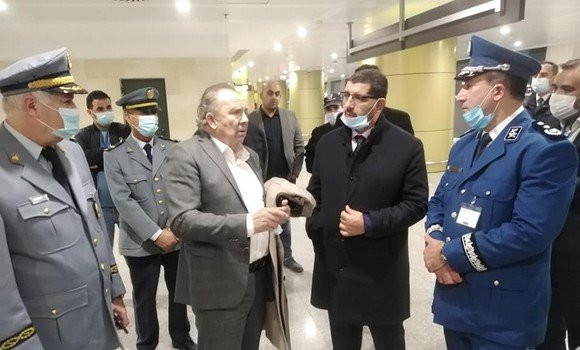 Transports: Bekkai effectue une visite inopinée à l’Aéroport international « Houari Boumediene » - Réveil d'algérie