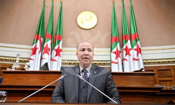 Benabderrahmane: la Loi de finances 2022 consacre la justice sociale et l’égalité devant la loi - Réveil d'algérie