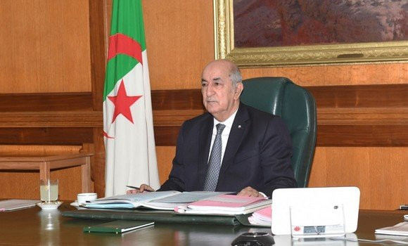 Mondial-2022: Le Président Tebboune félicite la sélection nationale pour sa qualification pour les barrages - Réveil d'algérie