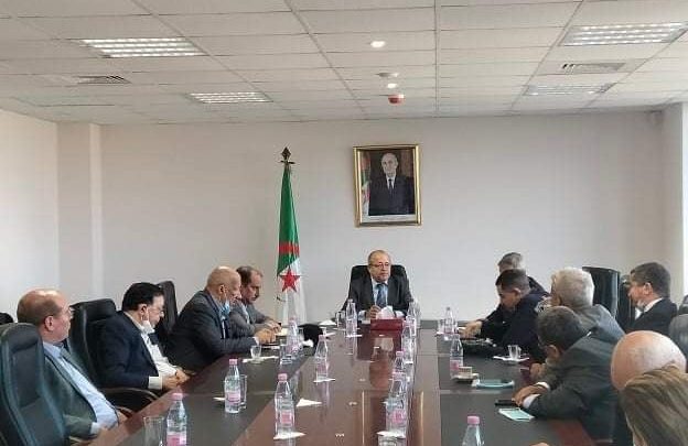Le ministre de la Communication aspire à construire une presse forte. - Réveil d'algérie