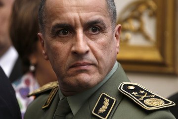 Fin des fonctions du général-major Mohamed Kaidi. - Réveil d'algérie