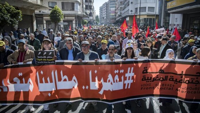 La mobilisation de la rue marocaine n’affaiblit pas face à la répression du Makhzen. - Réveil d'algérie