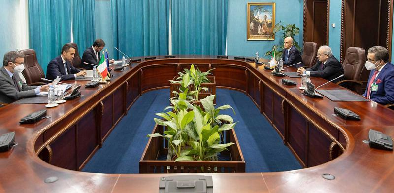 Lamamra s’entretient avec le ministre italien des Affaires étrangères. - Réveil d'algérie