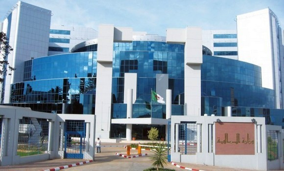 installation des cadres désignés dans les structures centrales du ministère - Réveil d'algérie