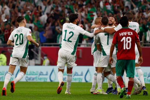 Coupe Arabe : après une rencontre épique l’Algérie sort le Maroc et file en demi-finale. - Réveil d'algérie