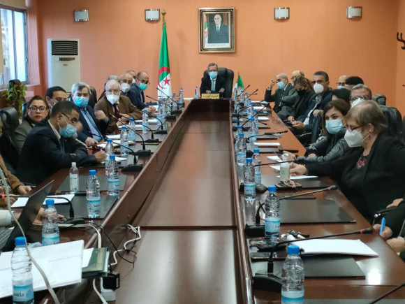 Une réunion de coordination en prévision du séminaire sur la modernisation du système sanitaire. - Réveil d'algérie