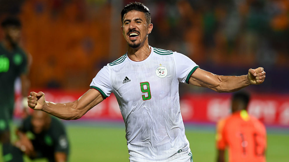 La FAF annonce l’état de santé de « Bounedjah » après avoir subi une commotion cérébrale. - Réveil d'algérie