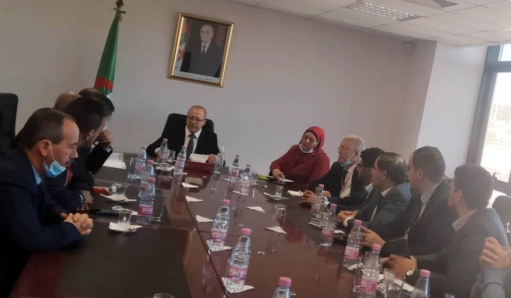 Première rencontre du ministre de la communication avec les responsables de certains sites électroniques - Réveil d'algérie