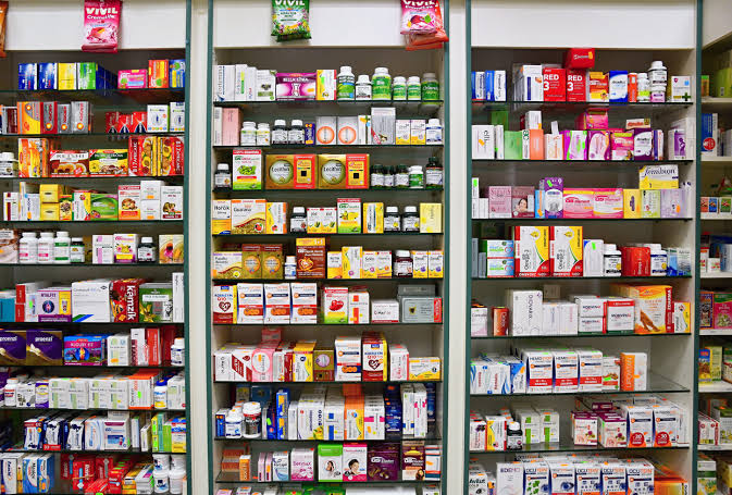 CNOP-SNAPO dénonce la vente de médicaments en ligne, sur les pages web et réseaux sociaux. - Réveil d'algérie