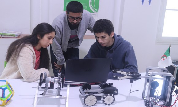 First Global Roboco Challenge: une équipe algérienne décroche la 1e place - Réveil d'algérie