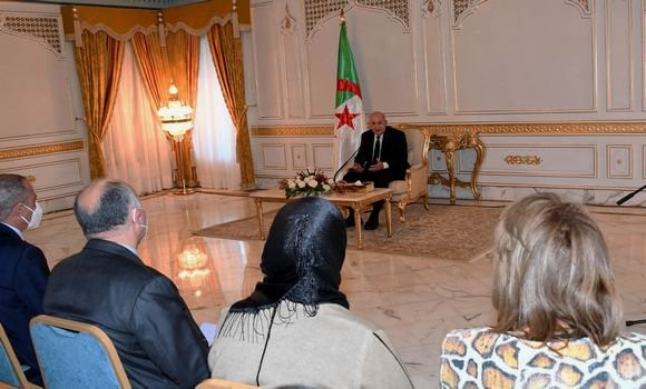 Le Président Tebboune rencontre des représentants de la communauté algérienne établie en Tunisie. - Réveil d'algérie