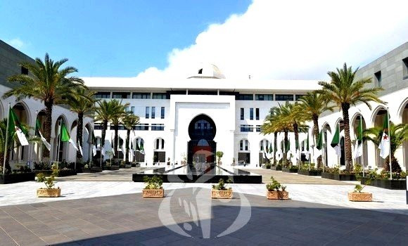 Intense activité pour la diplomatie algérienne en 2021 : création de sept postes d’Envoyés spéciaux - Réveil d'algérie