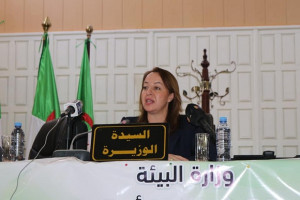 La ministre Moualfi supervise la cérémonie de remise du Prix national du journalisme environnemental - Réveil d'algérie