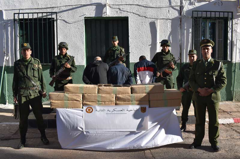 Tentatives d’introduction de plus de 23 quintaux de kif traité via les frontières avec le Maroc déjouées par l’ANP - Réveil d'algérie