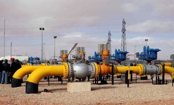 Construction d’un pipeline entre Arzew et Alger pour approvisionner en gaz butane et propane la région centre. - Réveil d'algérie