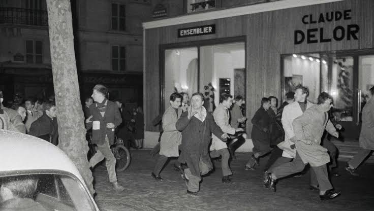 60 ans après le massacre du métro Charonne à Paris : E. Macron rend hommage aux victimes. - Réveil d'algérie