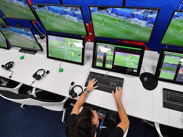 Installation du Var en ligue 1 : En attente du partenaire technologique. - Réveil d'algérie