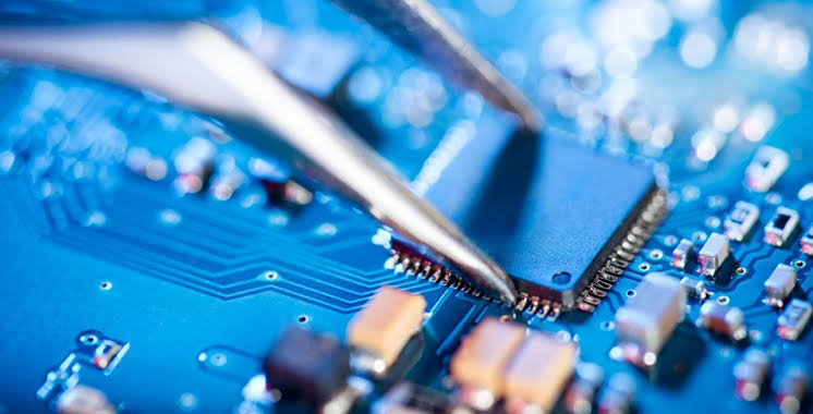 Menace sur l’industrie automobile : La pénurie des composantes électroniques impacte gravement la production. - Réveil d'algérie