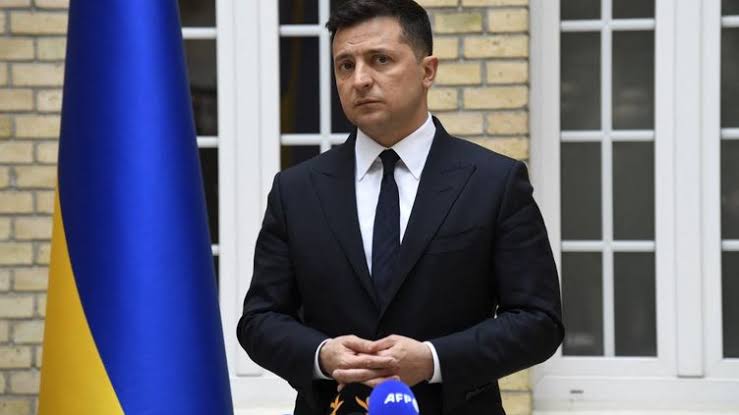 Le Président V. Zelensky déclare s’attendre à un prochain sommet Russie-France-Allemagne. - Réveil d'algérie