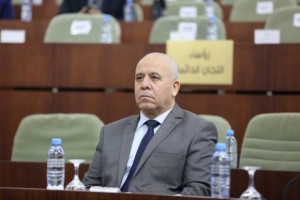 Youcef Chorfa affirme que l’allocation chômage sera versée, au niveau des bureaux de poste, le 28 de chaque mois à compter du 28 mars prochain. - Réveil d'algérie