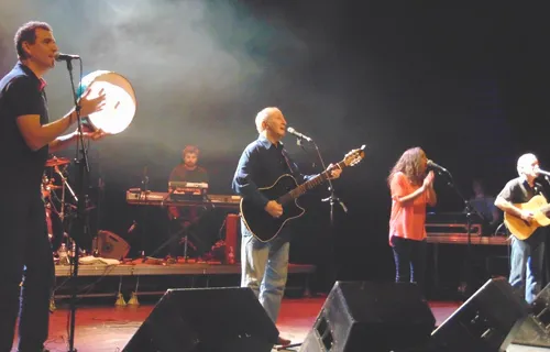 Une cinquantaine d’artistes-interprètes présent au 12e festival culturel local de la chanson d’expression kabyle. - Réveil d'algérie