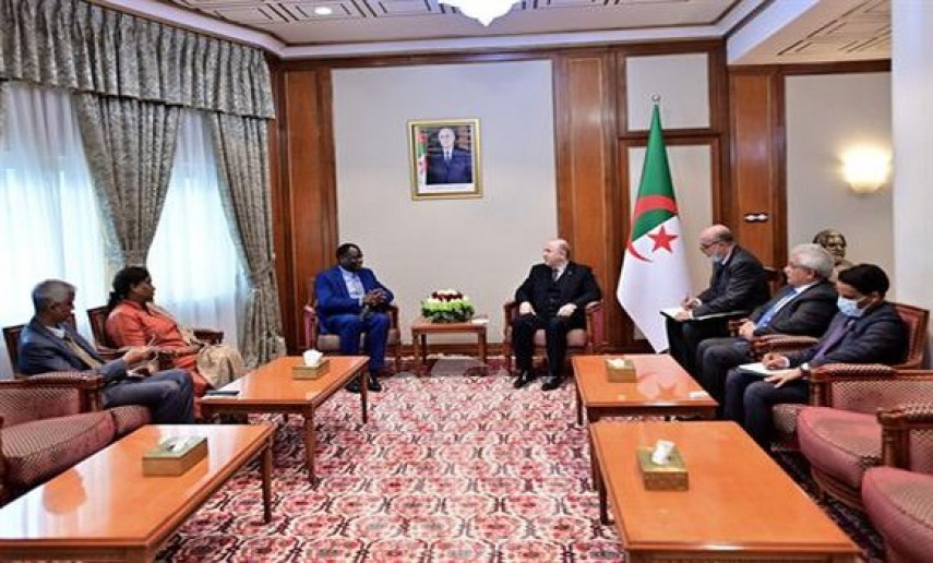 Le Premier ministre, M. Aïmene Benabderrahmane a reçu l’équipe d’évaluation dépêchée par la Commission de l’Union africaine (UA). - Réveil d'algérie