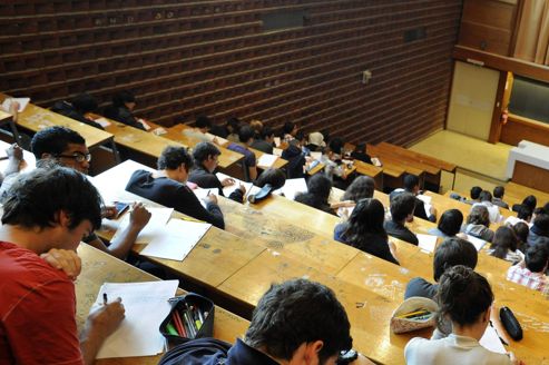 Plusieurs facultés fermées fautes d’étudiants. - Réveil d'algérie