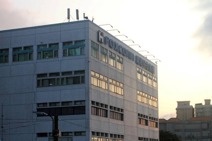 Le géant taïwanais de l’électronique FOXCONN suspend ses activités à Shenzhen pour cause de Cvid-19. - Réveil d'algérie