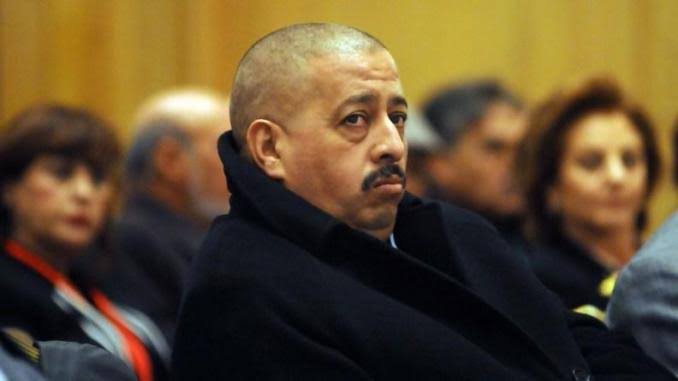 Saisies des biens spoliés : Le trésor caché de Tahkout. - Réveil d'algérie