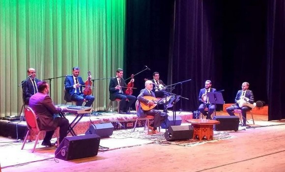 Noureddine Saoudi enchante le public algérois - Réveil d'algérie
