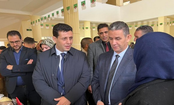 Le ministre du Tourisme et de l’Artisanat, Yacine Hammadib : toutes les facilitations assurées pour la relance des campings familiaux - Réveil d'algérie