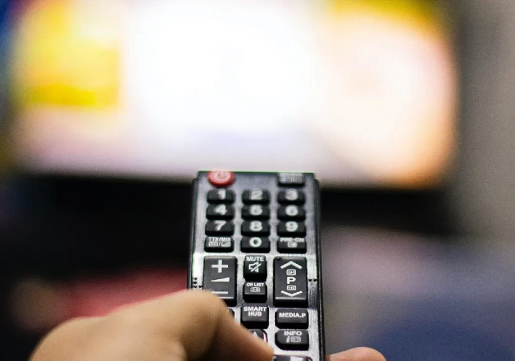 L’Autorité de régulation de l’audiovisuel (ARAV) convoque le directeur de la chaîne « Ennahar TV » suite à la diffusion de scènes attentatoires à la sacralité du mois de Ramadhan - Réveil d'algérie