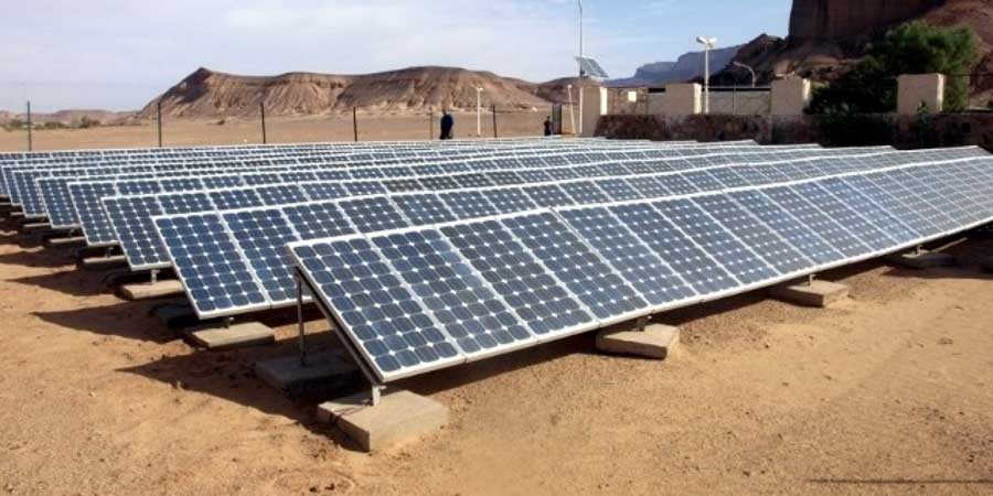 Le ministre de la Transition énergétique, Benattou Ziane :  110 entreprises ont retiré le cahier des charges dans le cadre de projet photovoltaïque « Solar1000 MW » - Réveil d'algérie