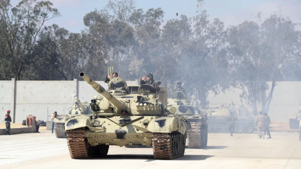 Affrontements entre groupes armés à l’Ouest de la capitale Tripoli. - Réveil d'algérie