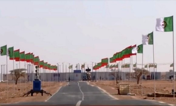 Les deux postes frontaliers Chahid Mostefa Benboulaïd en cours de réalisation entre l’Algérie et la Mauritanie devront être réceptionnés en octobre prochain. - Réveil d'algérie