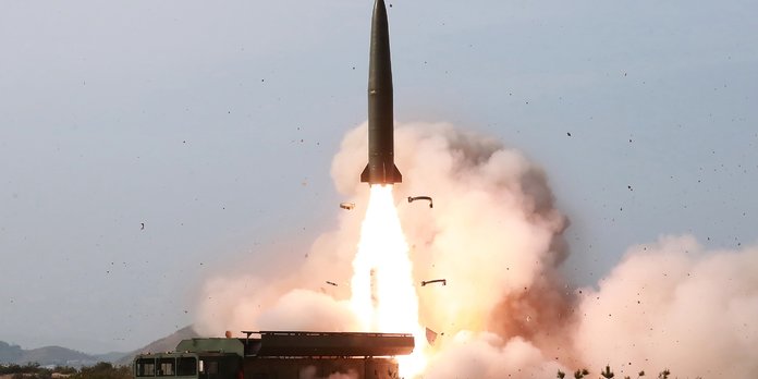 Corée du Nord : Tirs de huit missiles balistiques. - Réveil d'algérie