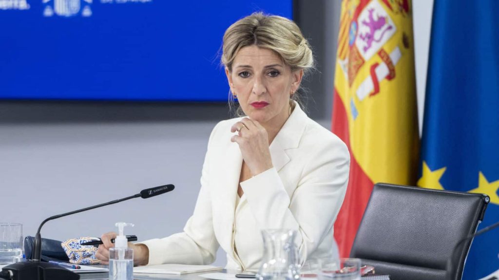 Yolanda Diaz exige des « clarifications » suite au drame survenu au poste frontière de Melilla. - Réveil d'algérie