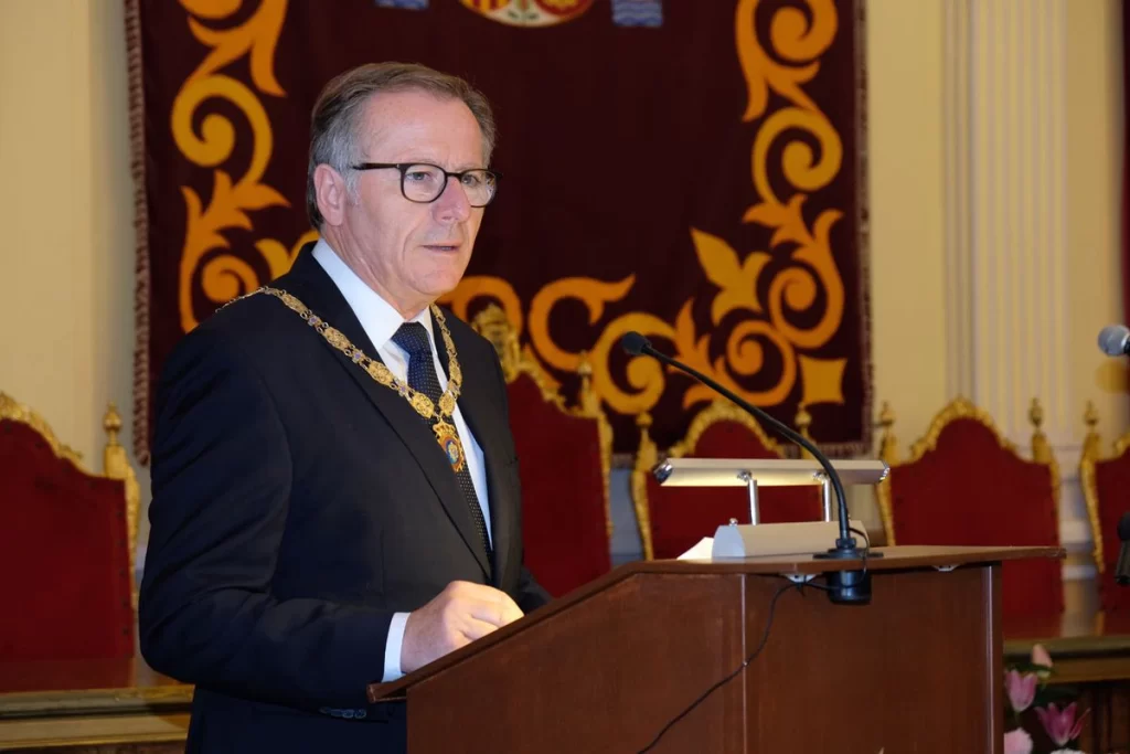 Le président (maire) de Melilla: « le Maroc essayait d’effacer les preuves de la tragédie ayant conduit à la mort d’au moins 23 migrants ». - Réveil d'algérie