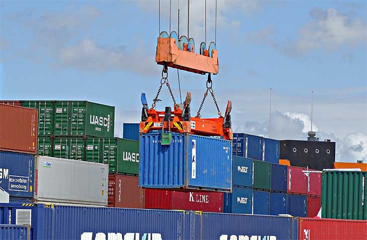 La fabrication de conteneurs destinés aux transports maritime: mise en place d’une stratégie pour satisfaire la demande locale et aller vers l’exportation. - Réveil d'algérie