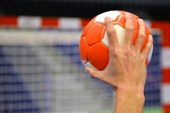 Début des compétitions de la 25ème édition du championnat d’Afrique de handball au Caire, du 11 au 18 juillet 2022. - Réveil d'algérie