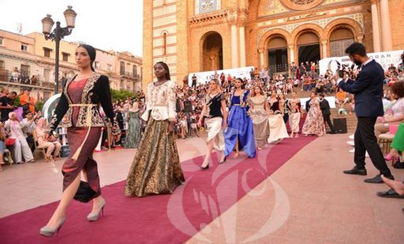 Oran Fashion Week: La capitale de l’Ouest du pays a vibré au rythme de la mode algérienne et de l’habit traditionnel. - Réveil d'algérie